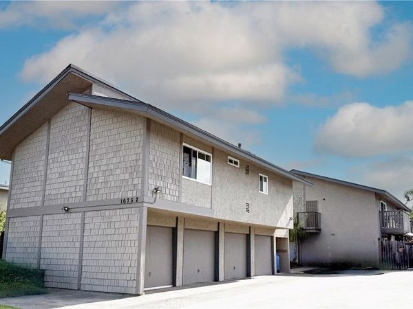 16752 Sims, Unit A, Huntington Beach, CA 92649