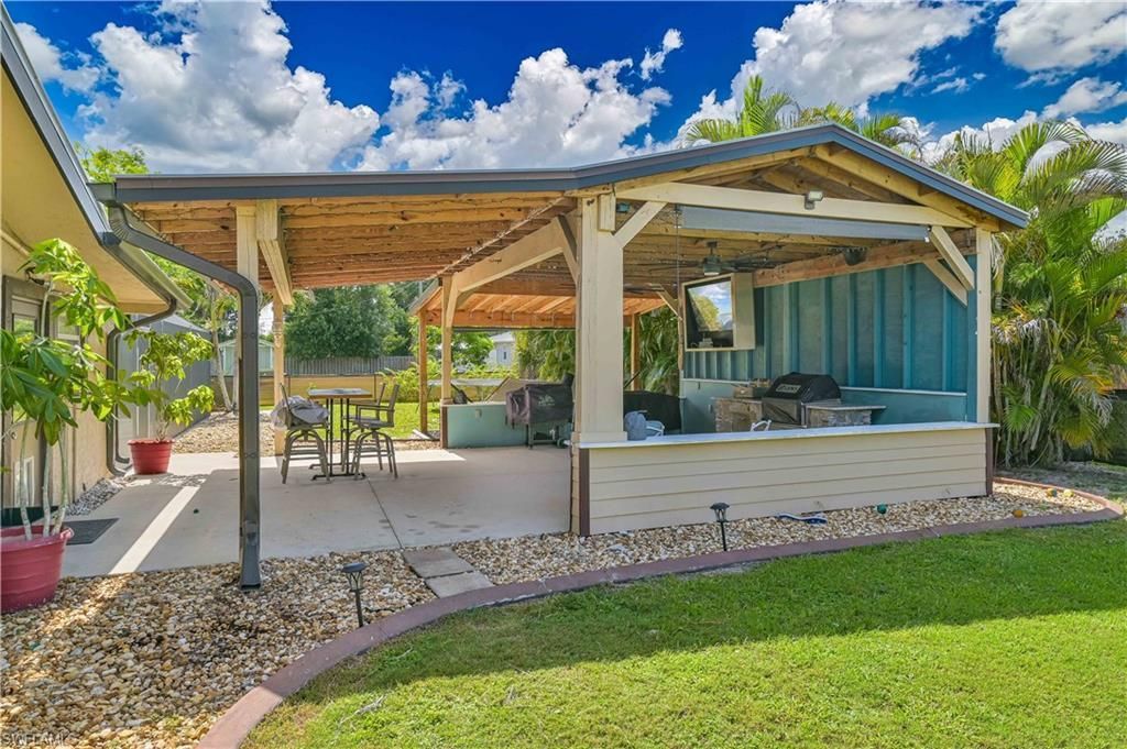 427 Stockton St, North Fort Myers, FL 33903 Photo