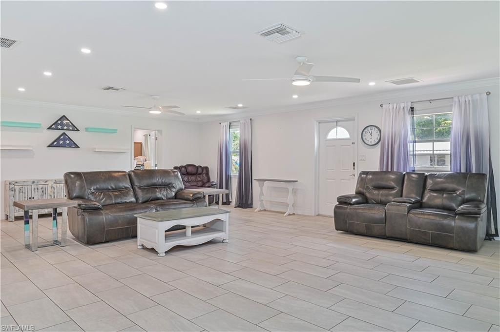427 Stockton St, North Fort Myers, FL 33903 Photo