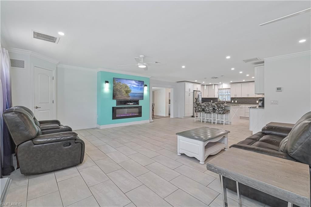 427 Stockton St, North Fort Myers, FL 33903 Photo