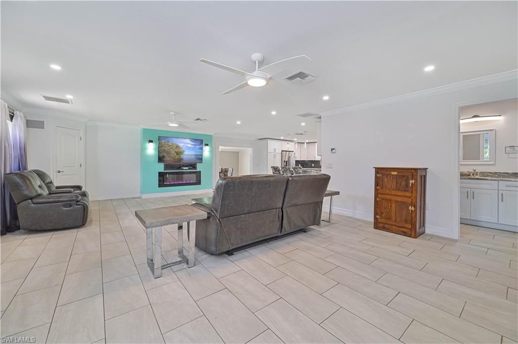 427 Stockton St, North Fort Myers, FL 33903 Photo