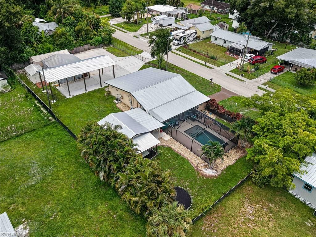 427 Stockton St, North Fort Myers, FL 33903 Photo