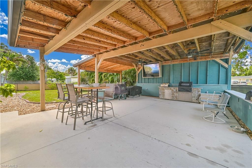 427 Stockton St, North Fort Myers, FL 33903 Photo