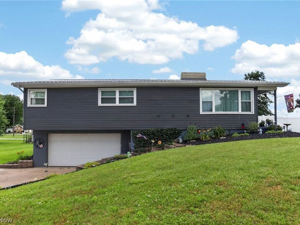 21861 Valley View Drive , West Lafayette, OH 43845