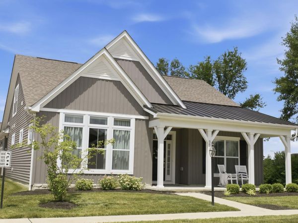 5611 Jessica Lane W, Powell, OH 43065