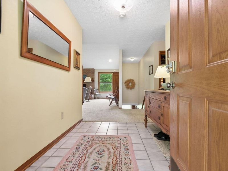 1525 Cole Road, Columbus, OH 43228 Photo 10