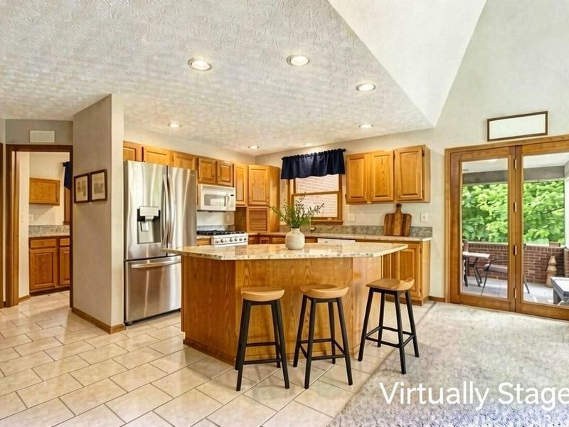 1525 Cole Road, Columbus, OH 43228 Photo 15