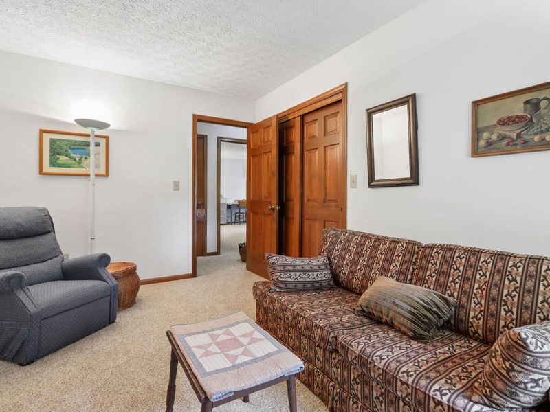 1525 Cole Road, Columbus, OH 43228 Photo 27