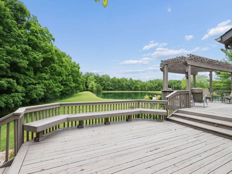 1525 Cole Road, Columbus, OH 43228 Photo 8