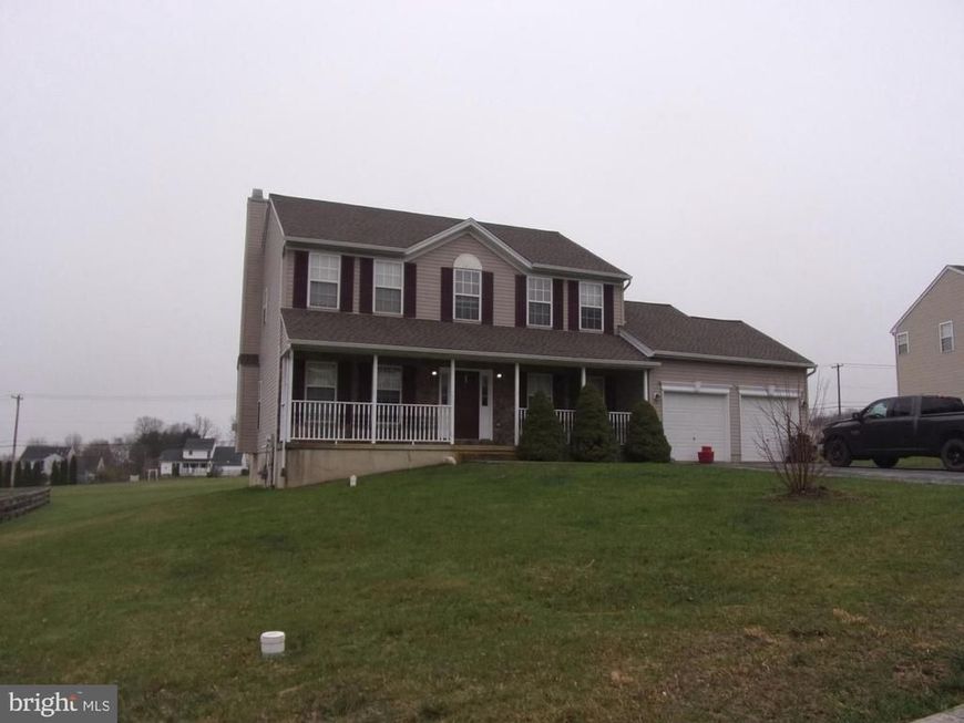 104 Captiva Way, Coatesville, PA 19320 Main Photo