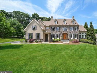 210 FULLING DRIVE, CHADDS FORD, PA 19317