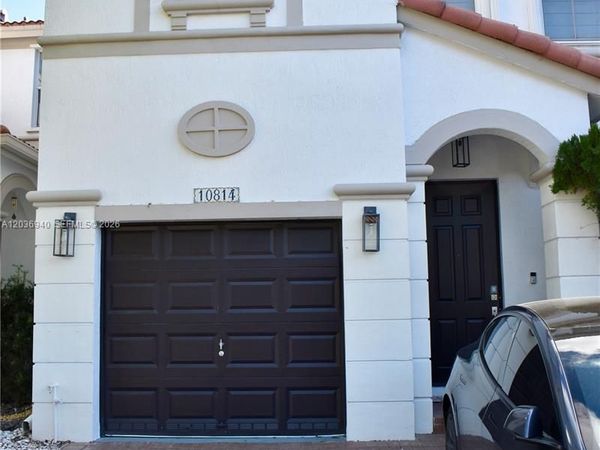 10814 NW 81st Ln , Doral, FL 33178