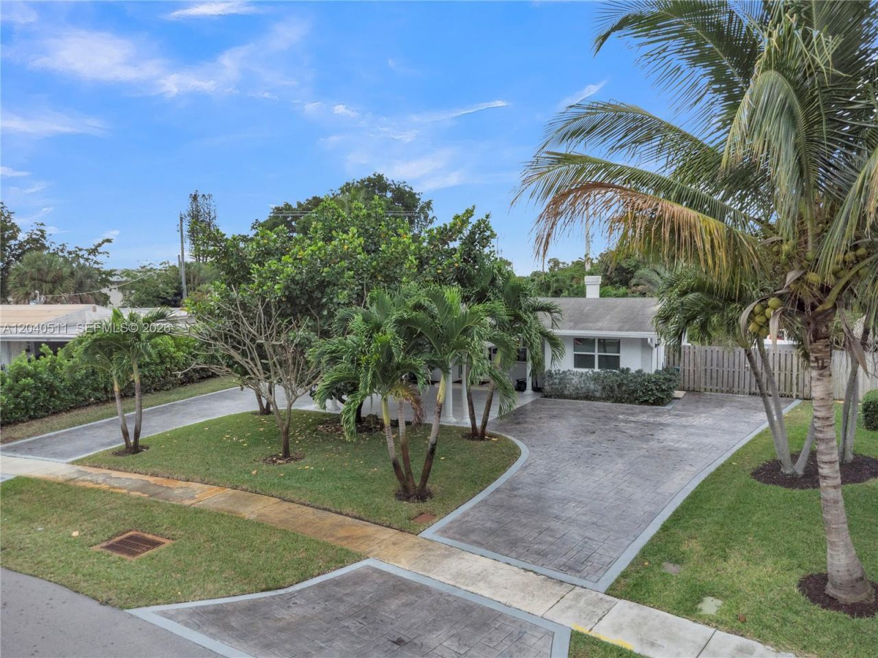 1405 SW 4th Ter , Pompano Beach, FL 33060 Photo