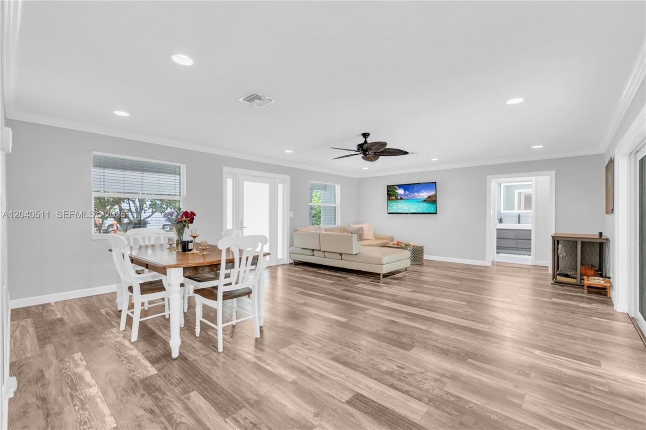 1405 SW 4th Ter , Pompano Beach, FL 33060 Photo