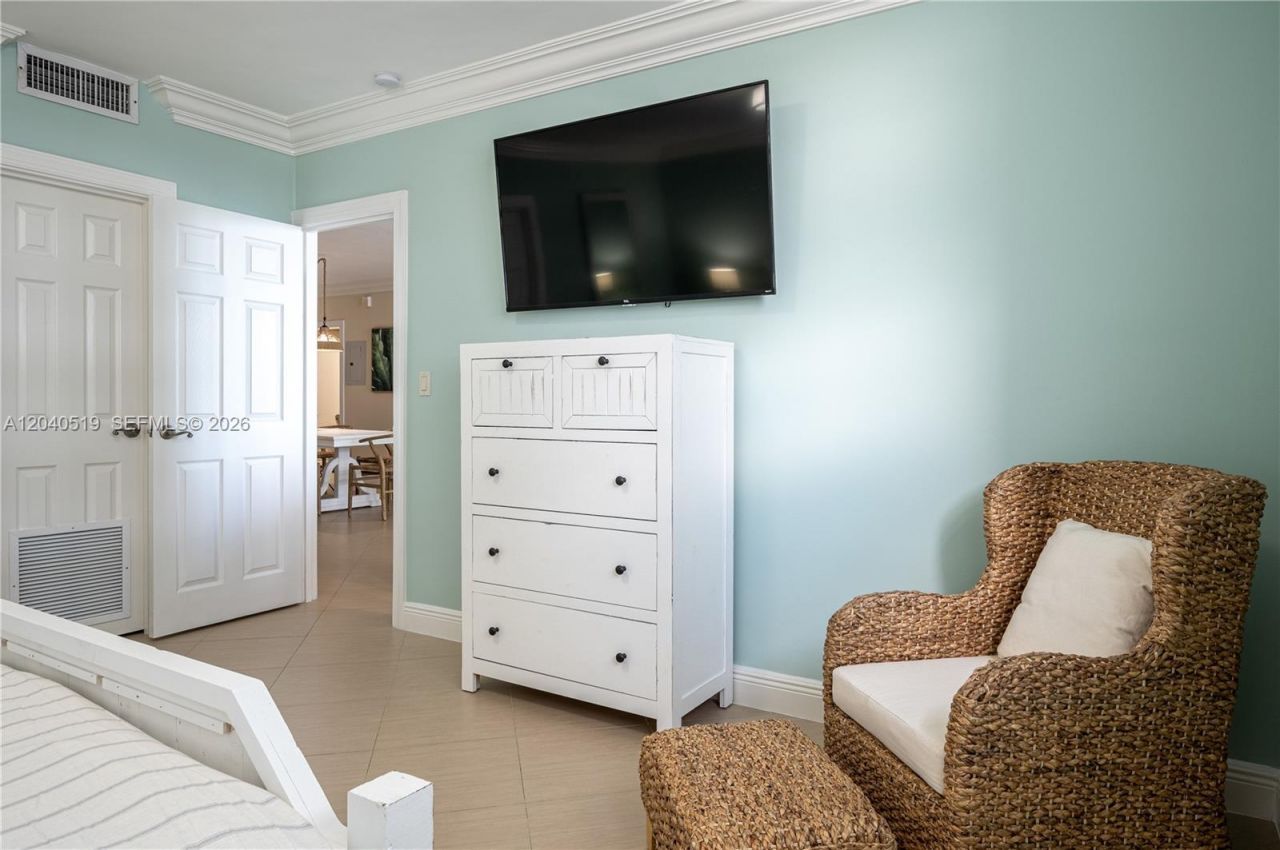 4001 S Ocean Dr , Unit 9J, Hollywood, FL 33019 Photo