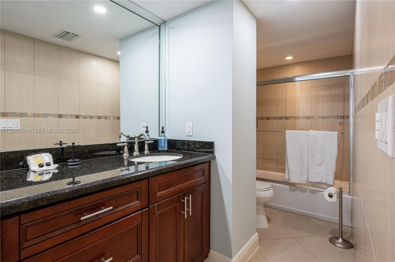 4001 S Ocean Dr , Unit 9J, Hollywood, FL 33019 Photo