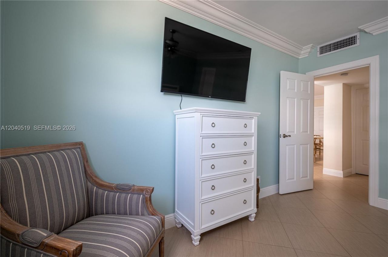 4001 S Ocean Dr , Unit 9J, Hollywood, FL 33019 Photo
