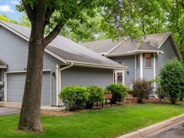 2716 River Woods Lane, Burnsville, MN 55337