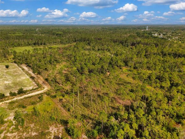 LUKAYCE LANE , STEINHATCHEE, FL 32359