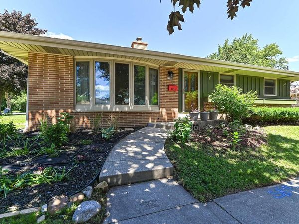 8732 W Burdick AVENUE, Milwaukee, WI 53227