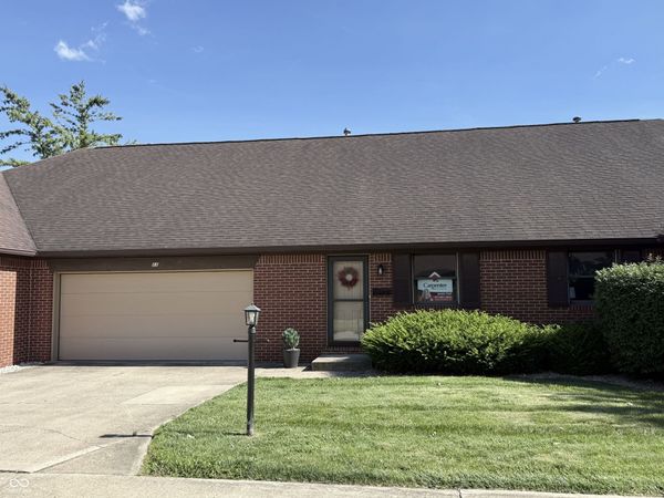 11 Eastern Avenue , Brownsburg, IN 46112