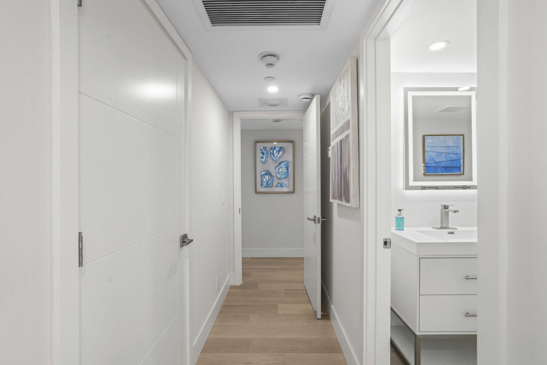 4748 S Ocean Boulevard, Unit 502, Highland Beach, FL 33487 Photo