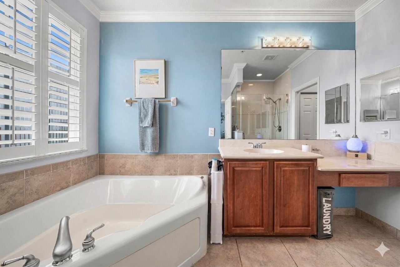 290 NE 5th Avenue, Unit 9, Delray Beach, FL 33483 Photo