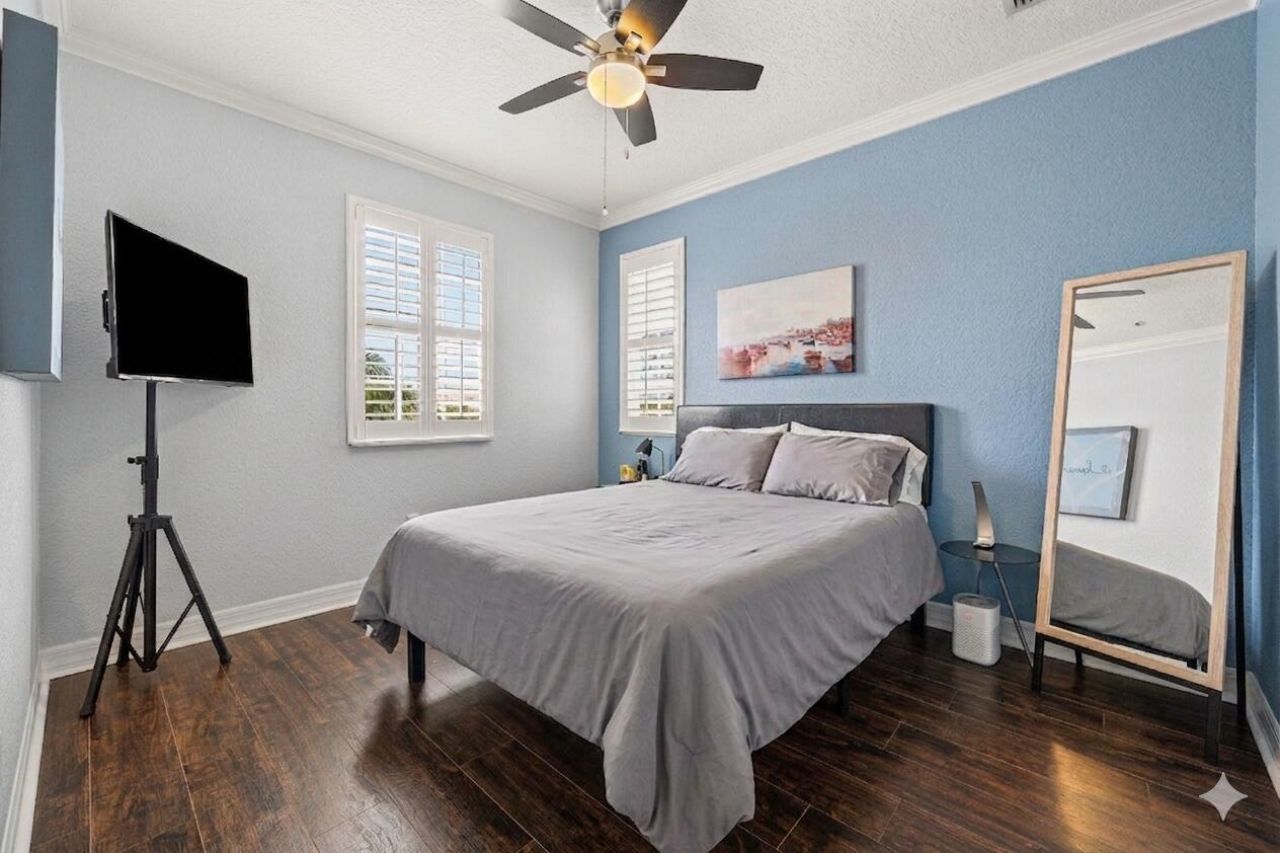 290 NE 5th Avenue, Unit 9, Delray Beach, FL 33483 Photo