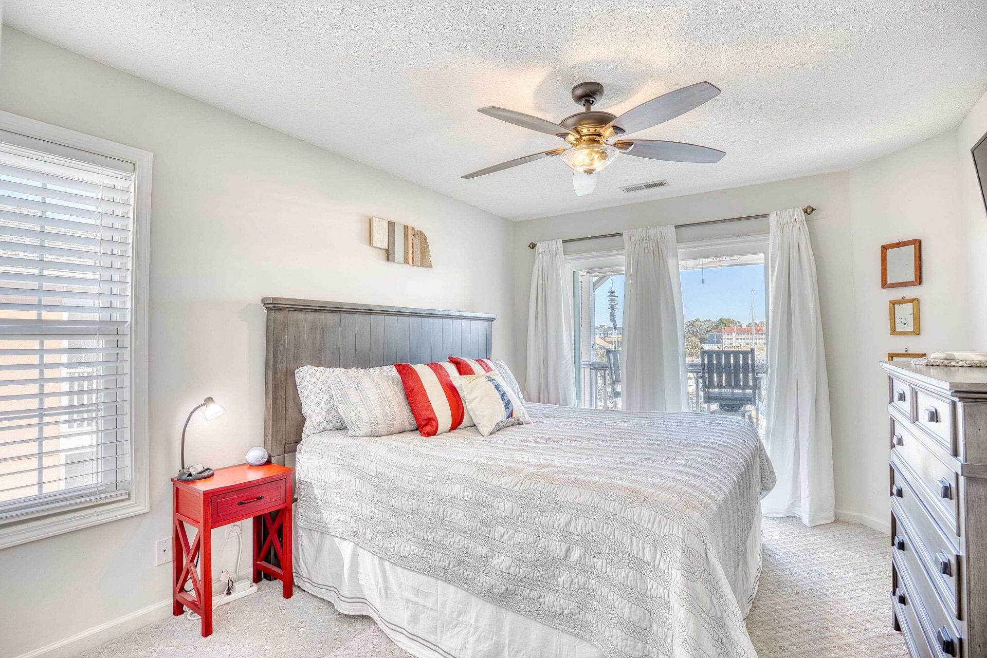 4629 Lightkeepers Way Photo 14