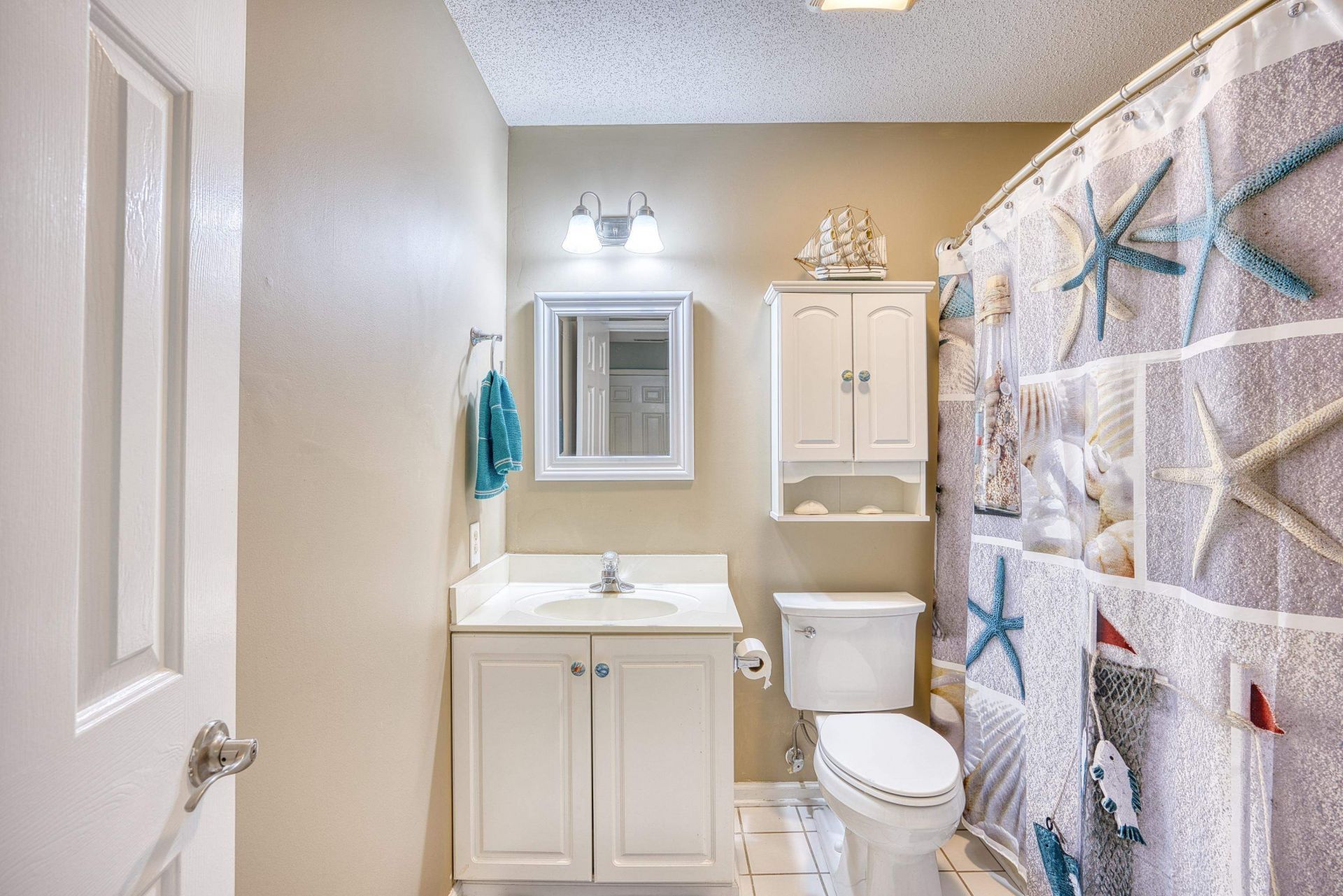 4629 Lightkeepers Way Photo 18