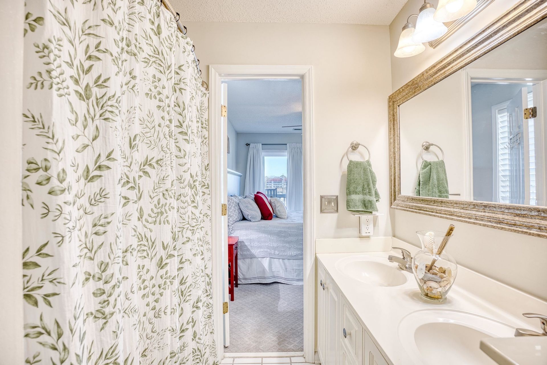 4629 Lightkeepers Way Photo 24