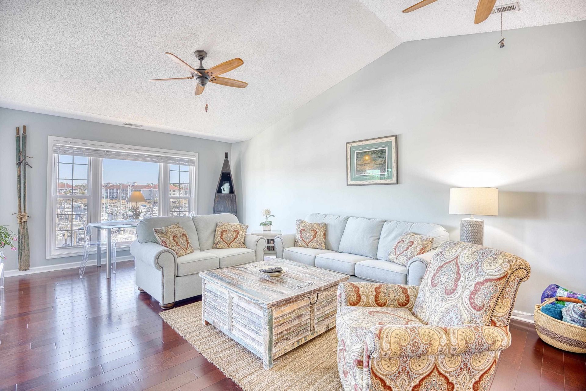 4629 Lightkeepers Way Photo 5