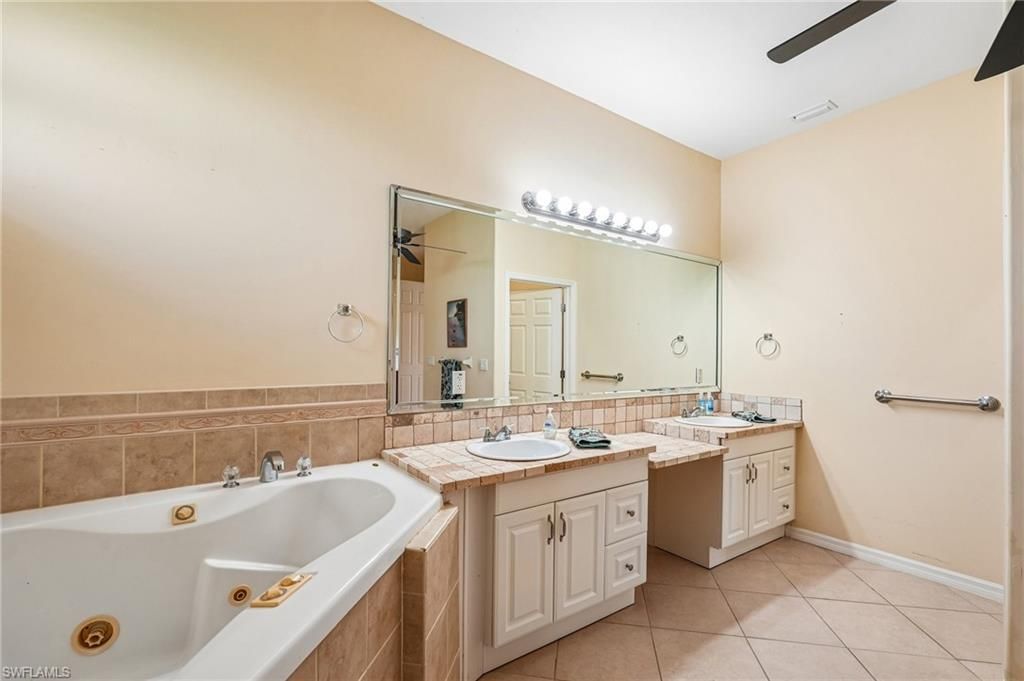 3761 35th Ave Ne, Naples, FL 34120 Photo