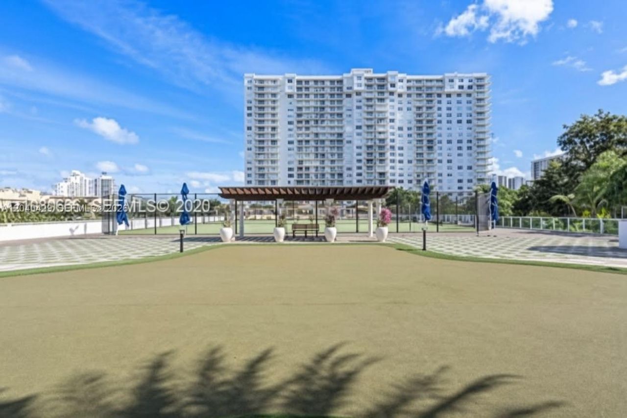2801 NE 183rd St, Unit 203W, Aventura, FL 33160 Photo