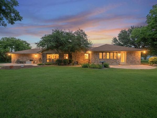 1328 Bear Creek Road, Cedar Hill, TX 75104