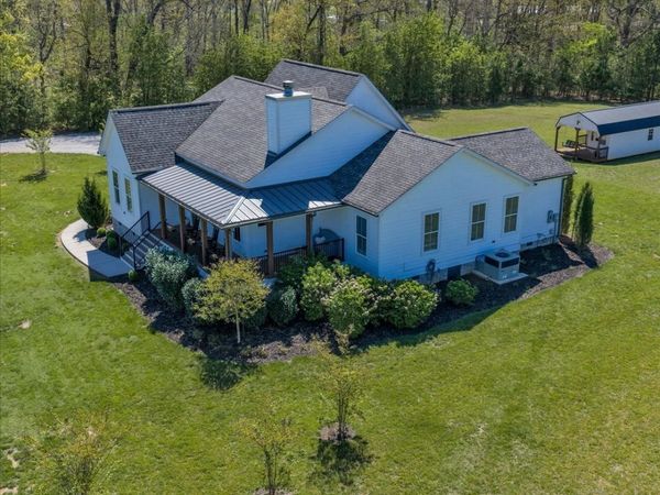 150 Edie Mae Ln , Winchester, TN 37398