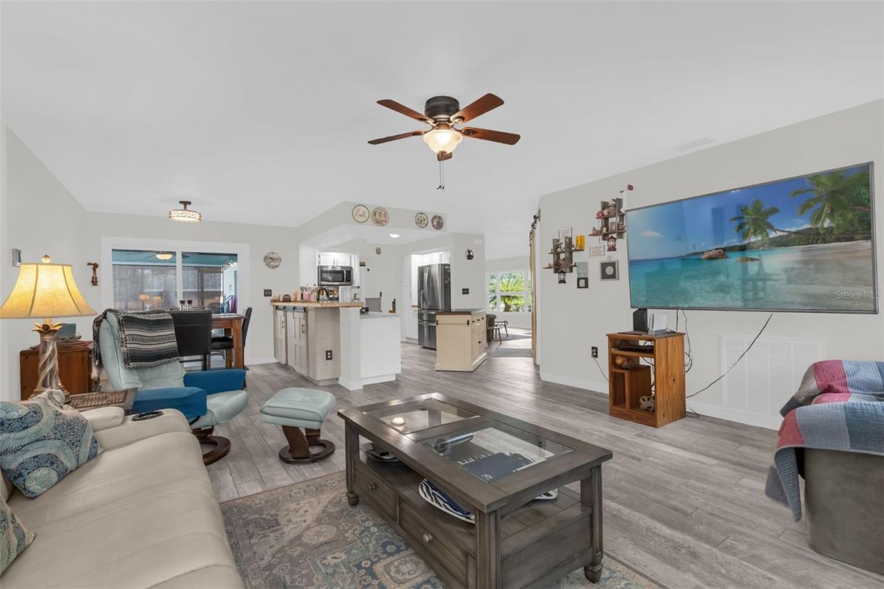 5202 Sydney Road , Fruitland Park, FL 34731 Photo