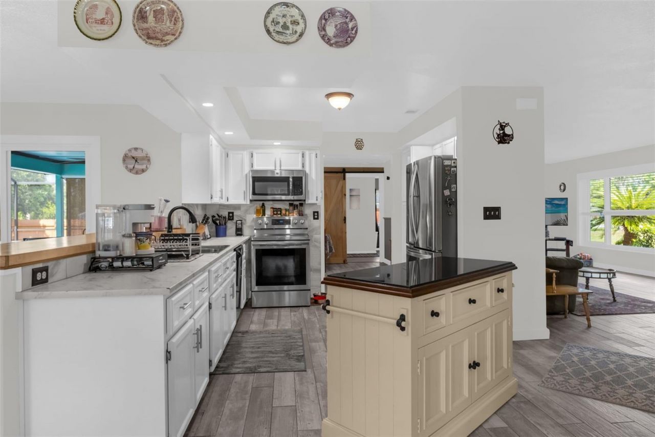 5202 Sydney Road , Fruitland Park, FL 34731 Photo