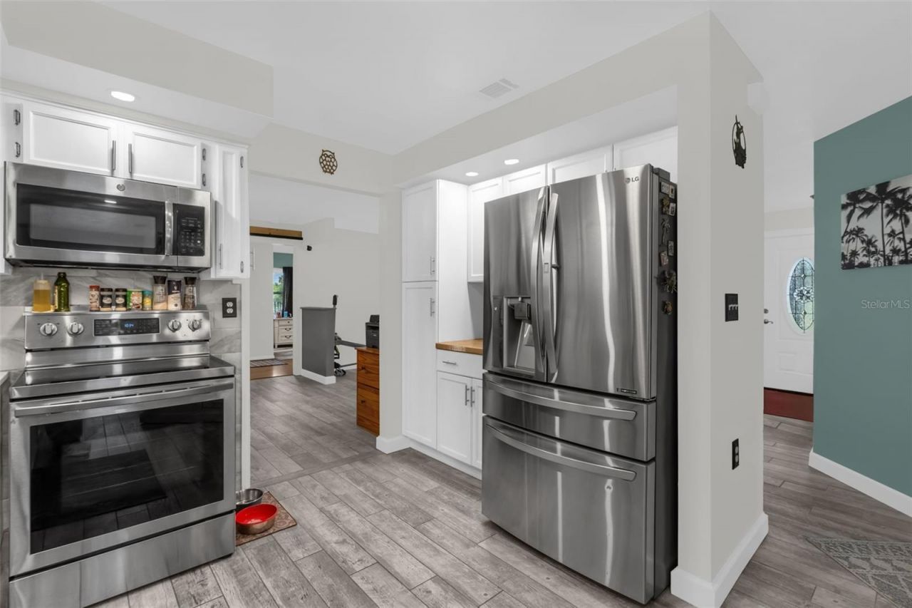 5202 Sydney Road , Fruitland Park, FL 34731 Photo