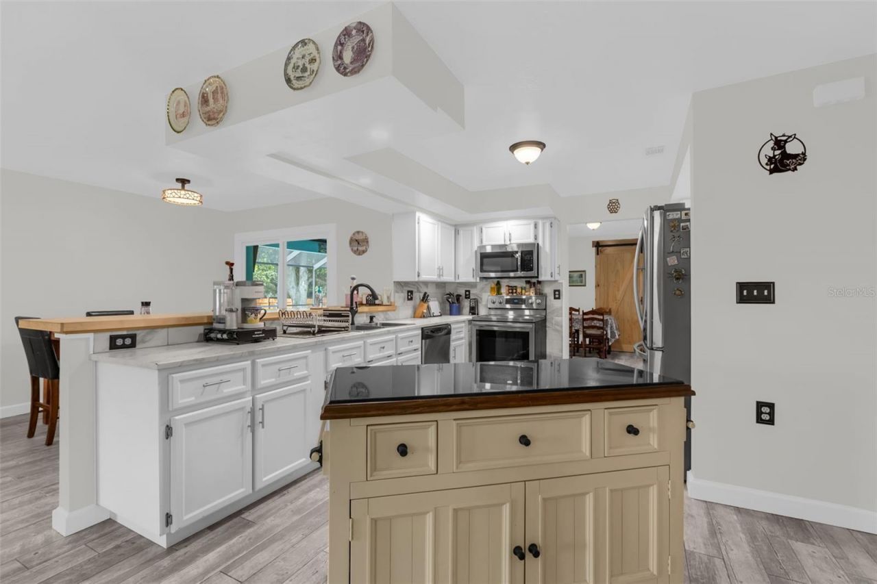 5202 Sydney Road , Fruitland Park, FL 34731 Photo