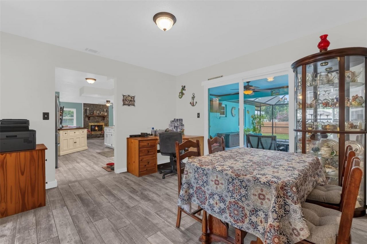 5202 Sydney Road , Fruitland Park, FL 34731 Photo