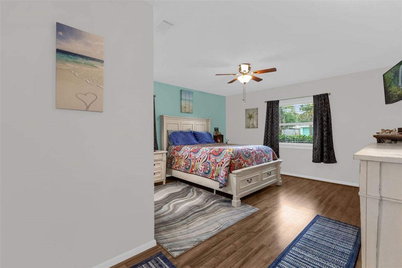 5202 Sydney Road , Fruitland Park, FL 34731 Photo