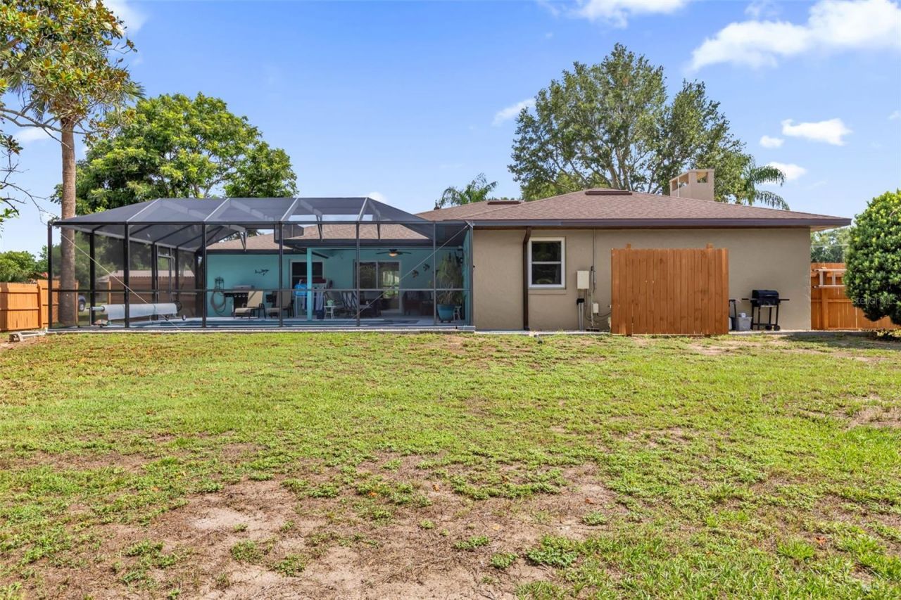 5202 Sydney Road , Fruitland Park, FL 34731 Photo