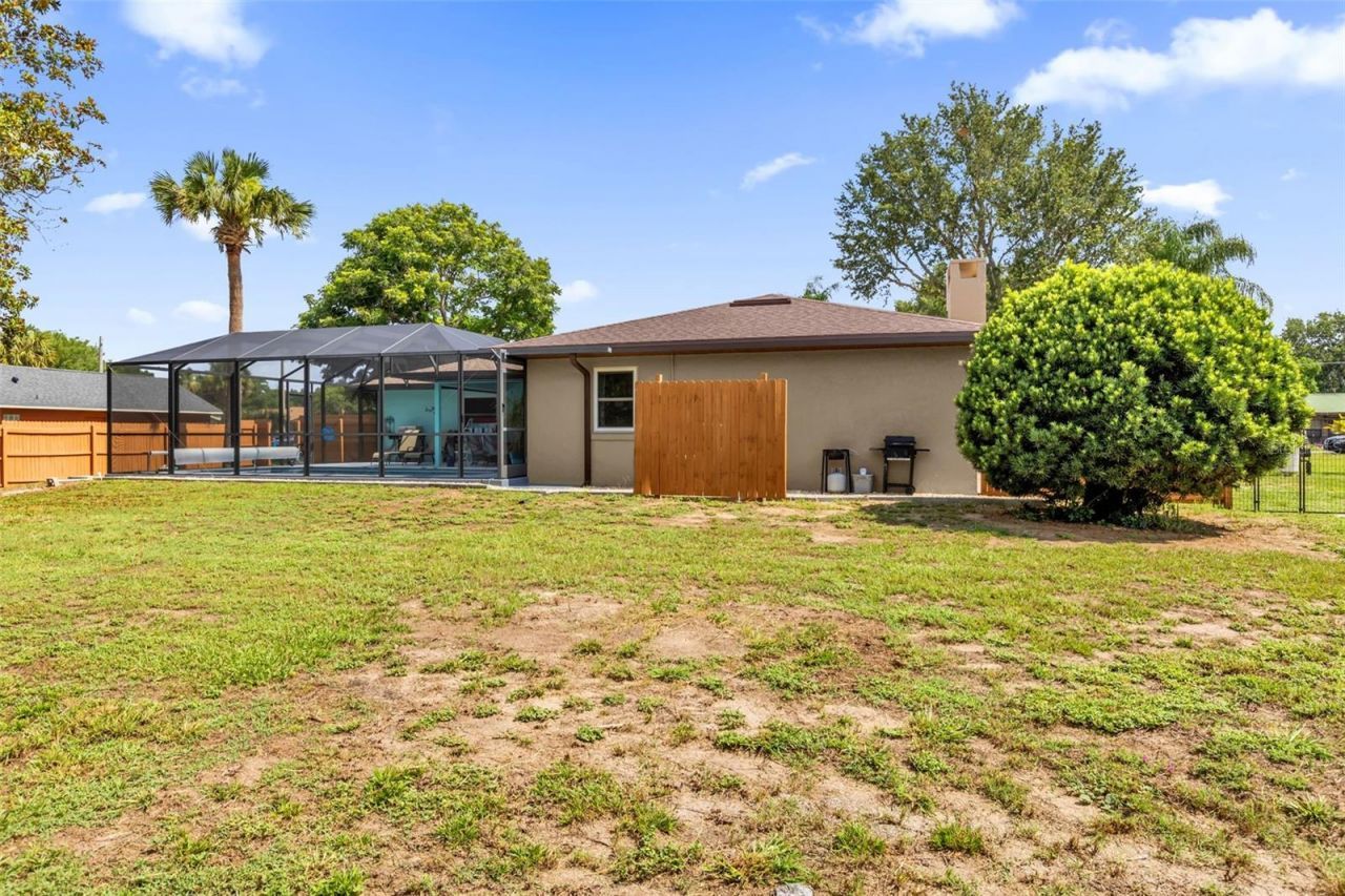 5202 Sydney Road , Fruitland Park, FL 34731 Photo