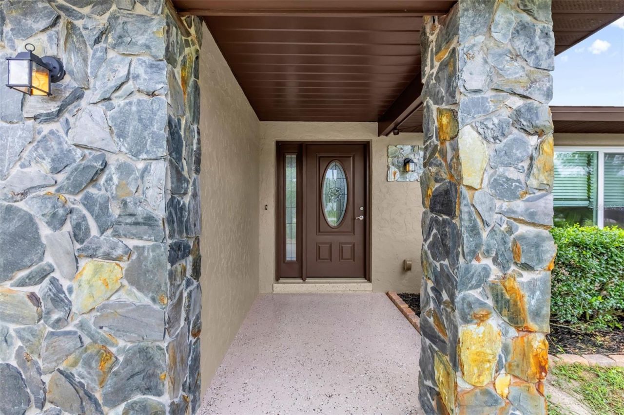 5202 Sydney Road , Fruitland Park, FL 34731 Photo