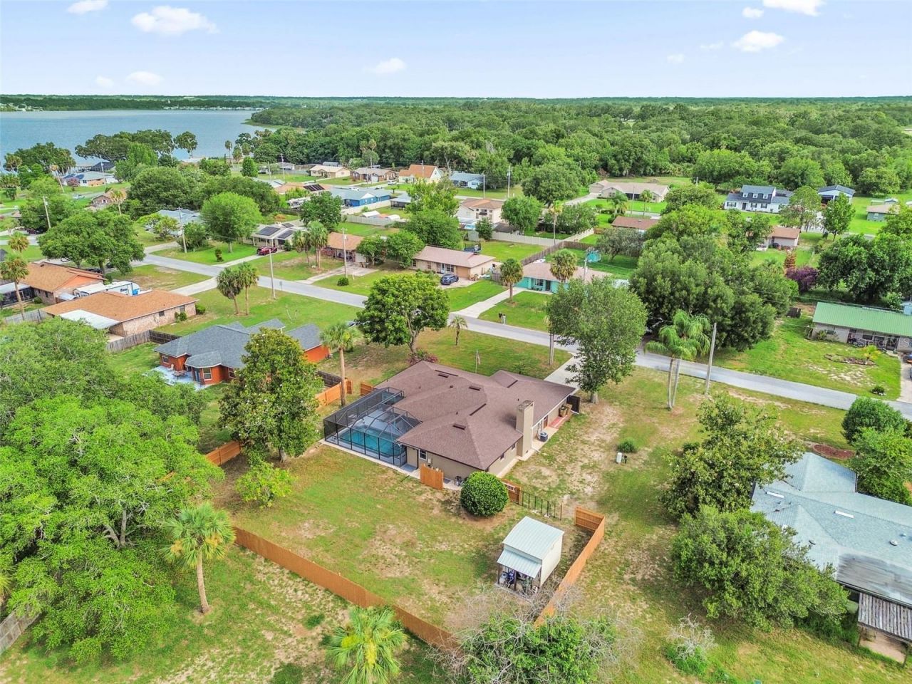 5202 Sydney Road , Fruitland Park, FL 34731 Photo