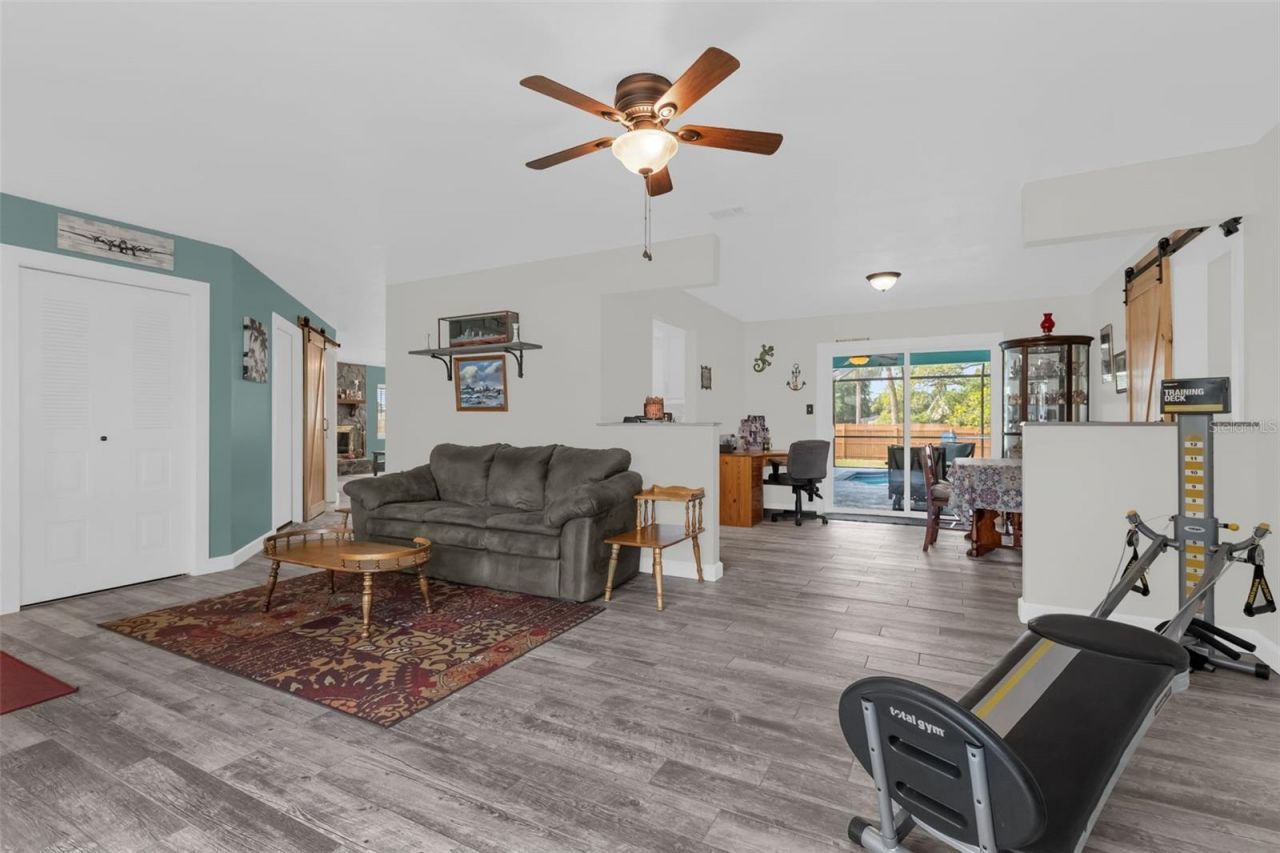 5202 Sydney Road , Fruitland Park, FL 34731 Photo