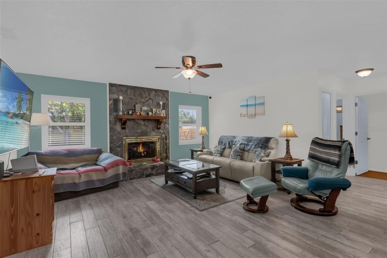 5202 Sydney Road , Fruitland Park, FL 34731 Photo
