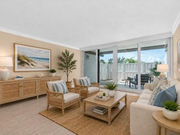 450 TREASURE ISLAND CAUSEWAY, Unit 102, TREASURE ISLAND, FL 33706