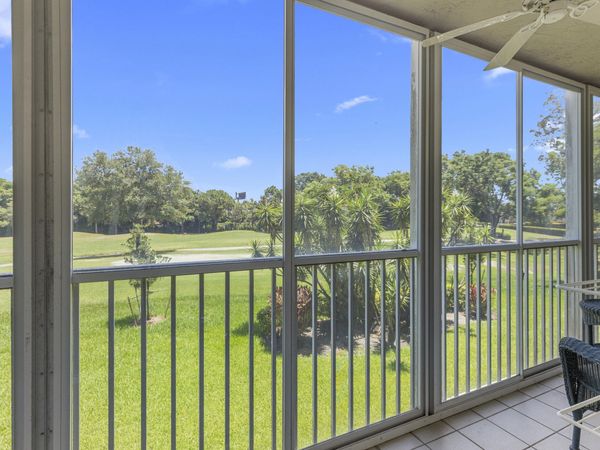 9470 Tangerine Place, Unit 209, Davie, FL 33324